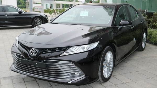 Giá xe Toyota Camry 2019  Thông tin Toyota Camry 2019 cũ